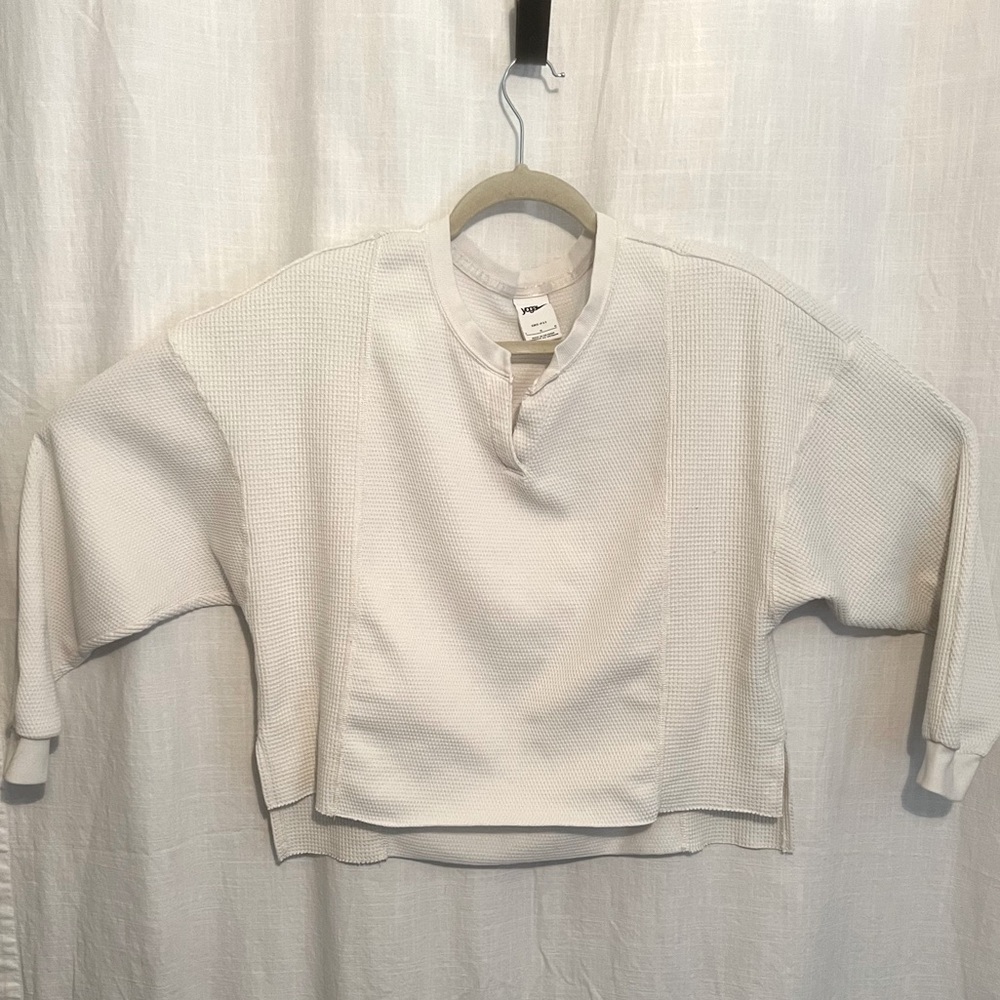Nike Yoga Dri-Fit ~ long sleeve crop top ~ Waffle Weave ~ White